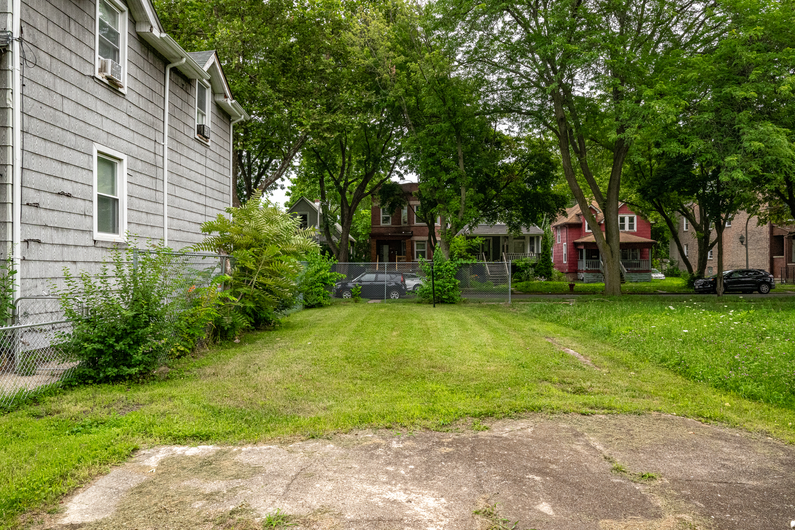 7826 S Marquette Avenue Property Photo 7