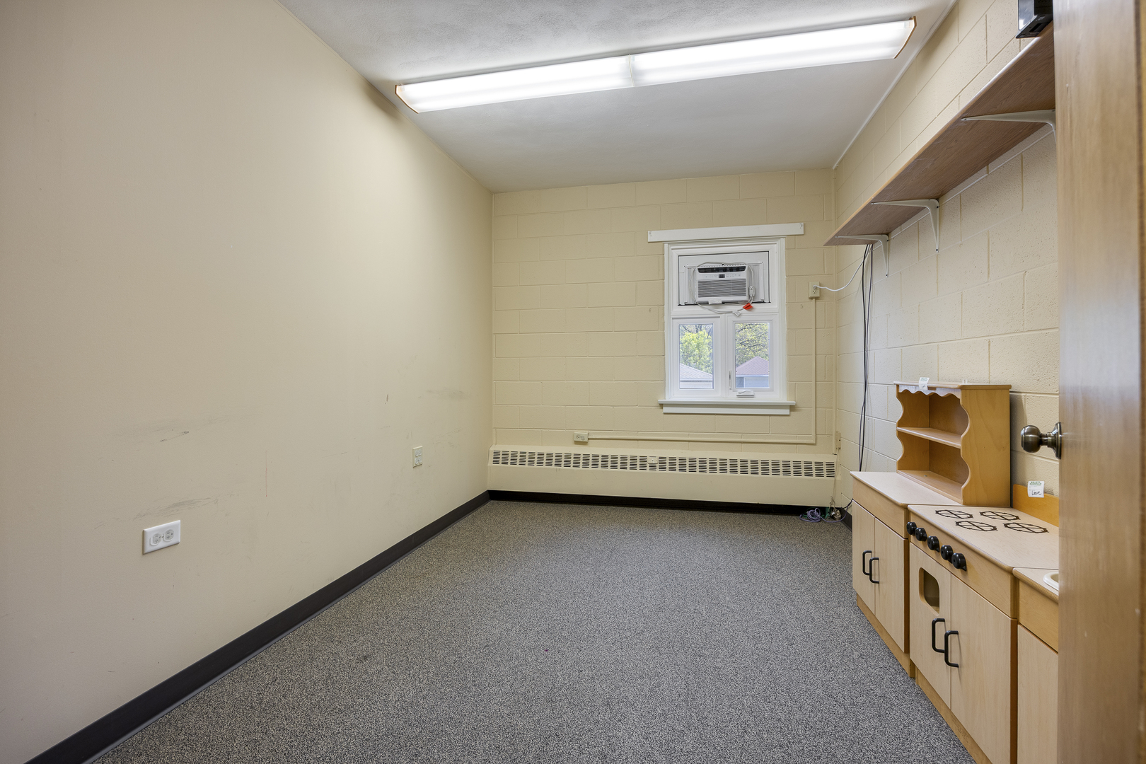 108 Sherman Street Property Photo 11