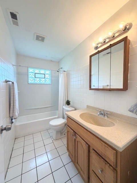 1469 Stanley Boulevard Property Photo 6