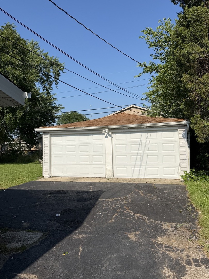 1469 Stanley Boulevard Property Photo 16