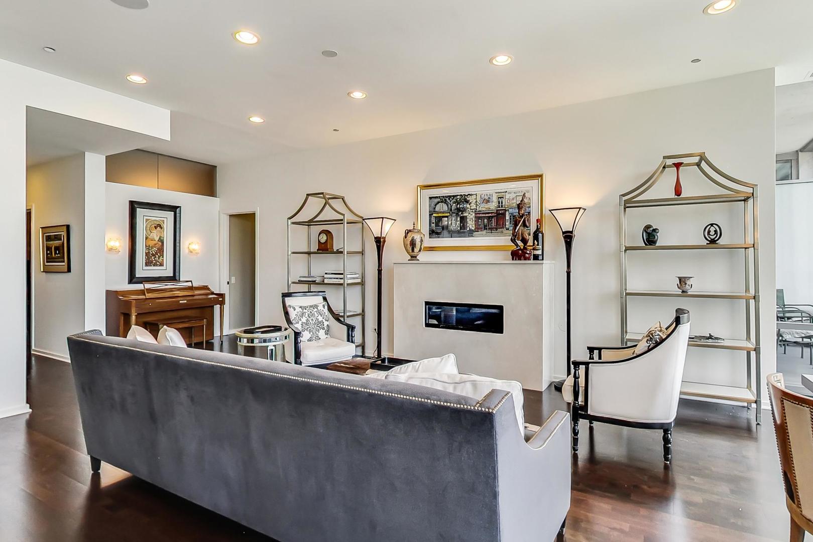 12539795 Property Photo 6