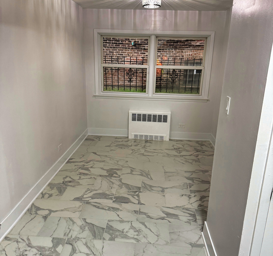 7718 S Jeffery Boulevard Gn Property Photo 8