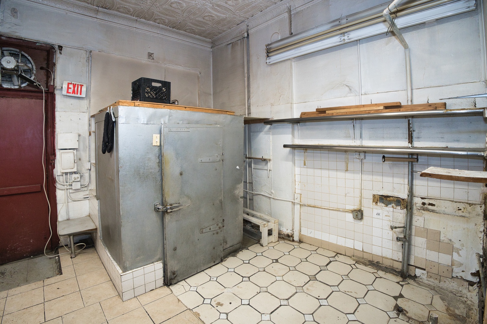 1140 W Taylor Street Property Photo 8