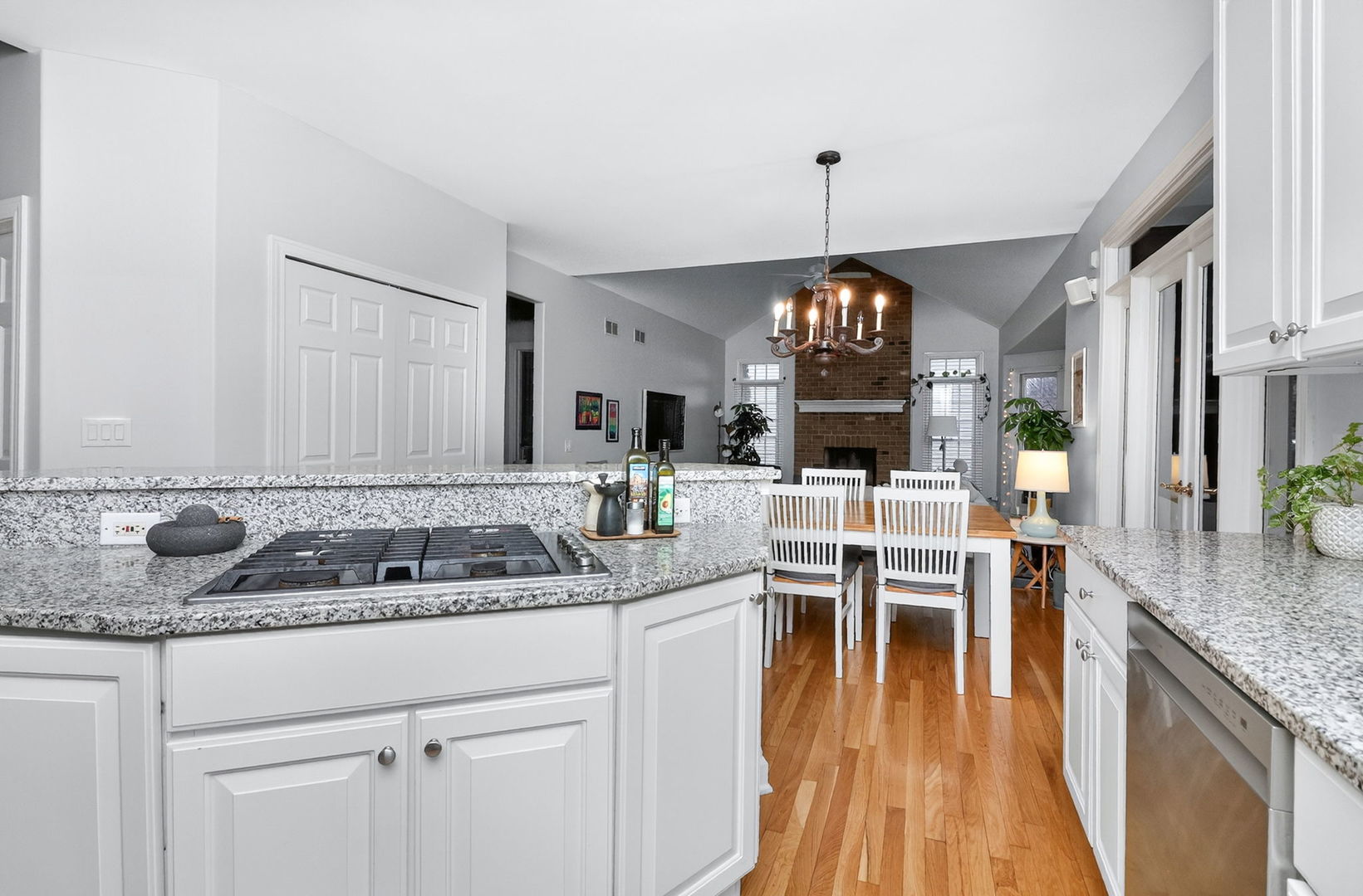 3807 Landsdown Avenue Property Photo 6