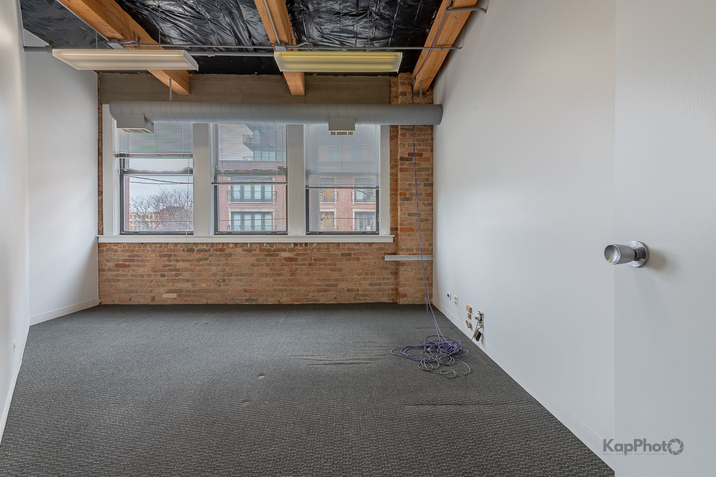 921 W Van Buren Street 2d Property Photo 6