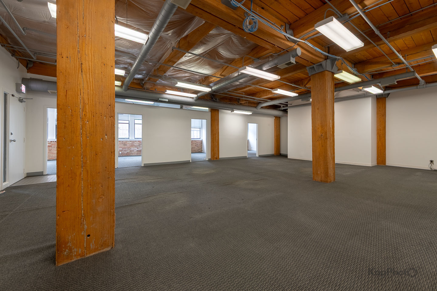 921 W Van Buren Street 2d Property Photo 8
