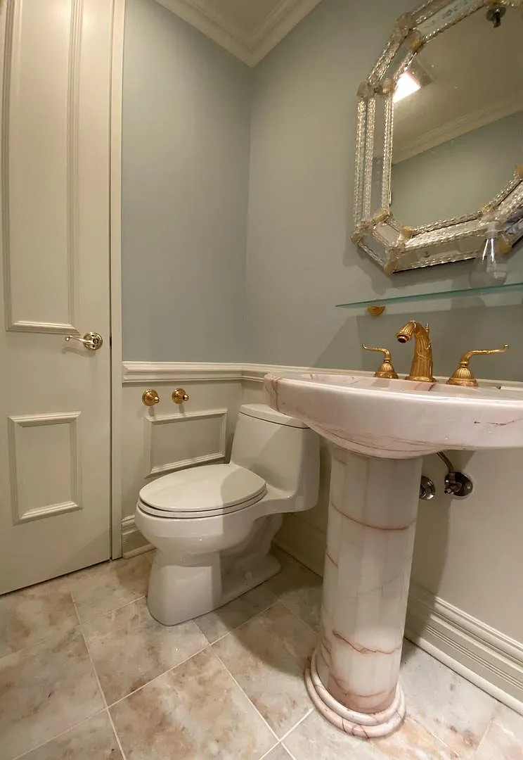 680 N Lake Shore Drive 1119 Property Photo 29