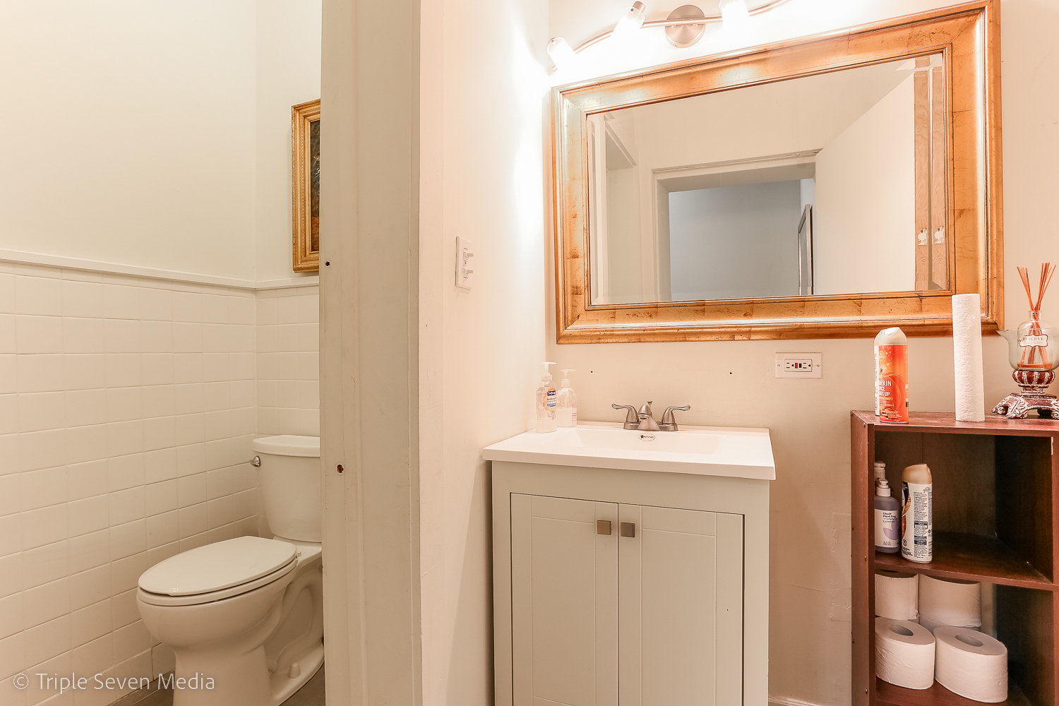 5802 W Higgins Avenue Property Photo 15