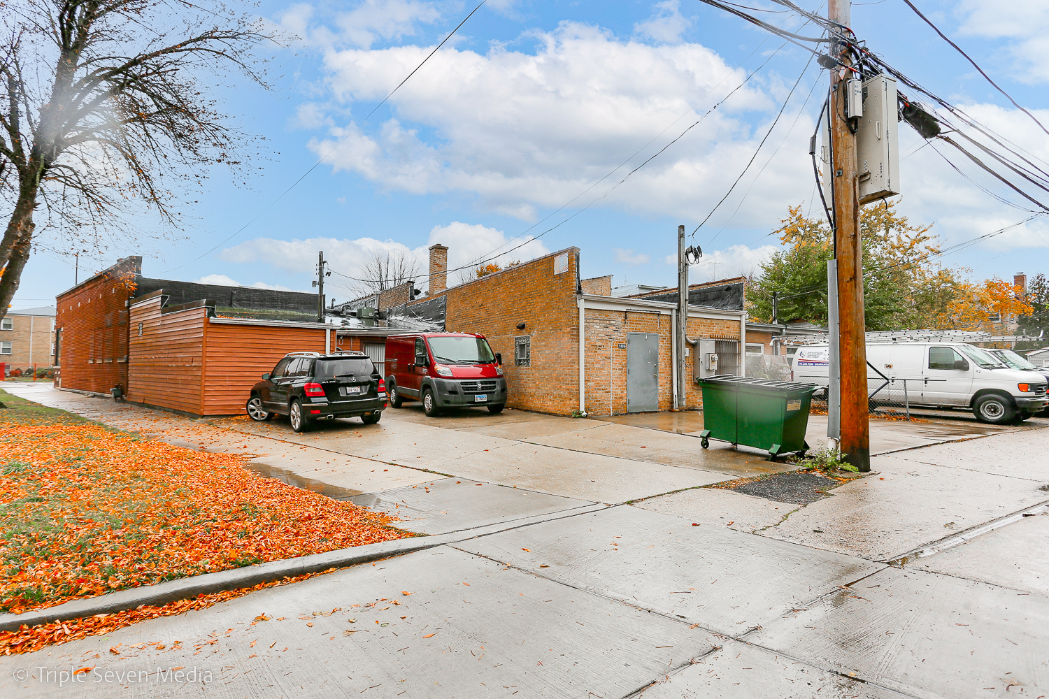 5802 W Higgins Avenue Property Photo 24
