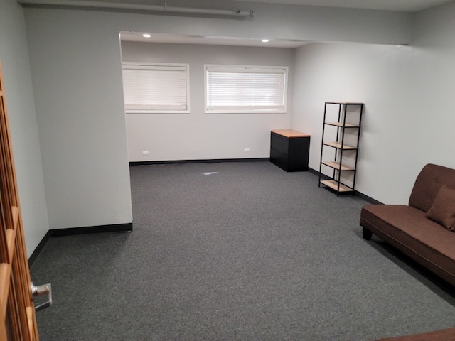 53 E Saint Charles Road Property Photo 3