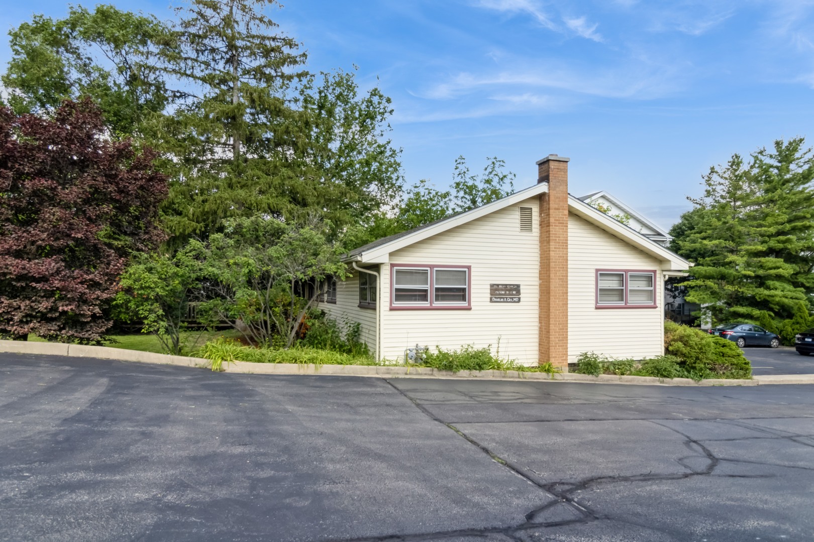 217 55th Street Property Photo 2