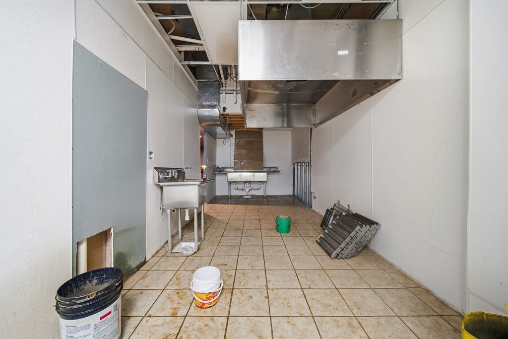 81 W Jefferson Street Property Photo 10
