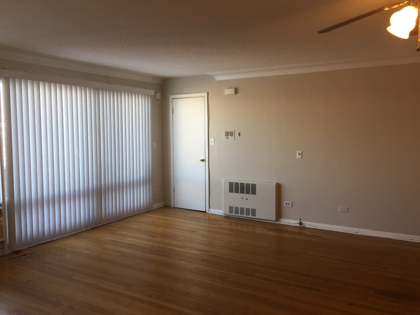 6037 W Belmont Avenue Property Photo 14