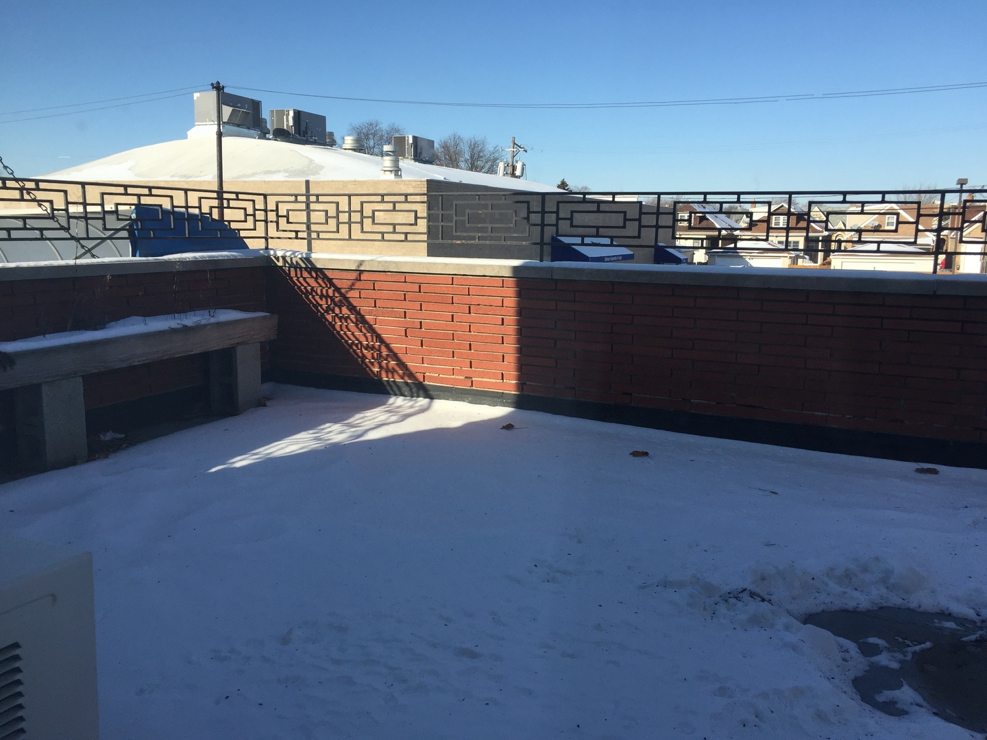 6037 W Belmont Avenue Property Photo 15