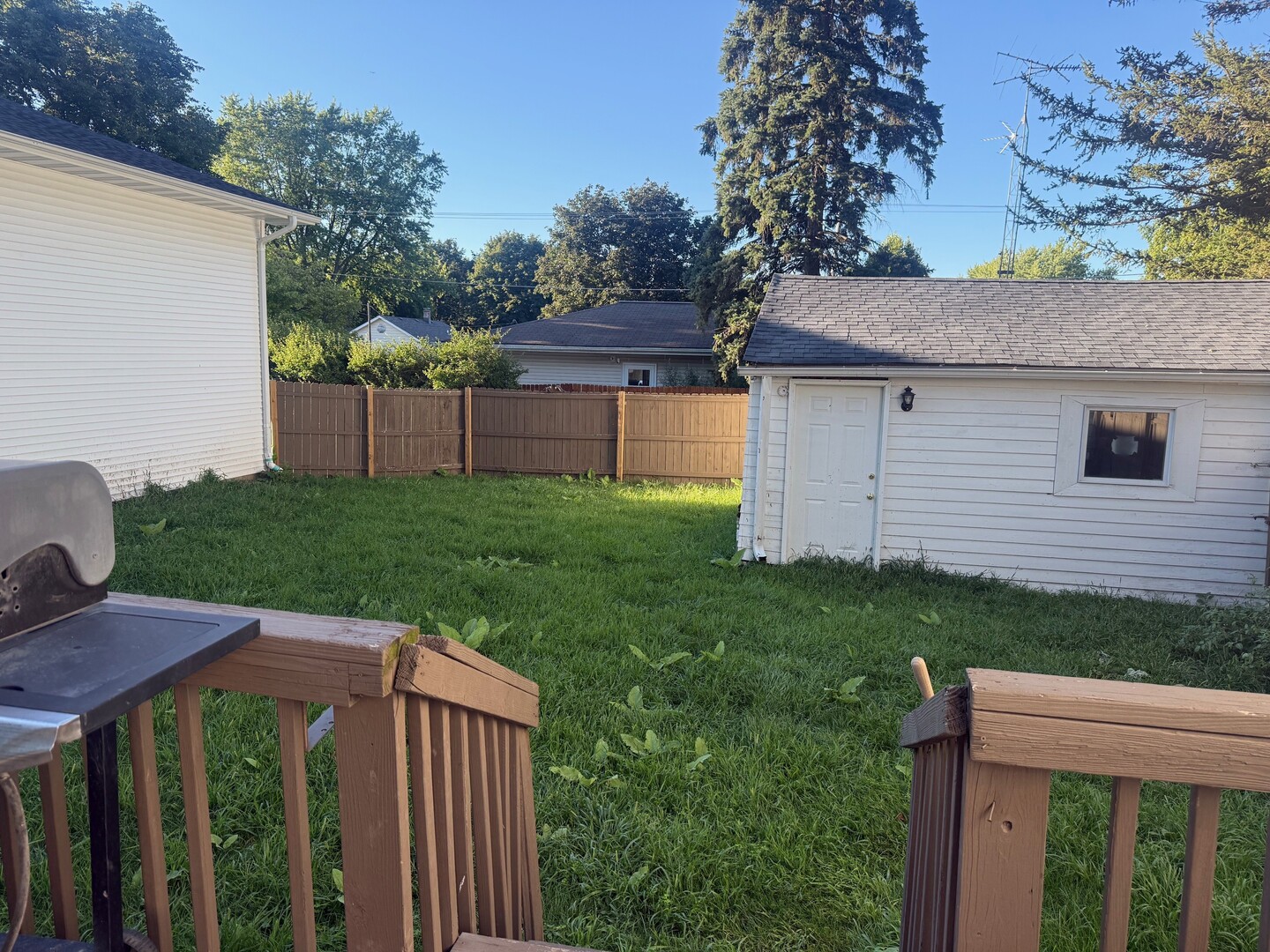 10/12 And 14 Somonauk Road Property Photo 27
