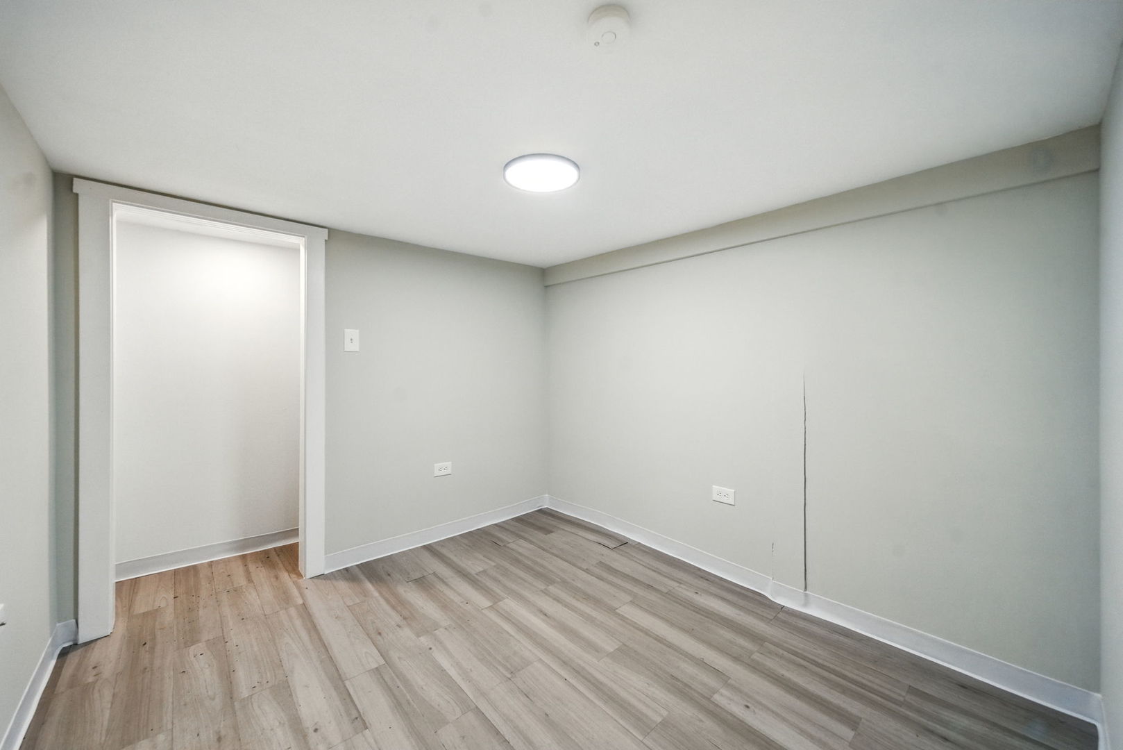 7318 S Aberdeen Street Property Photo 17