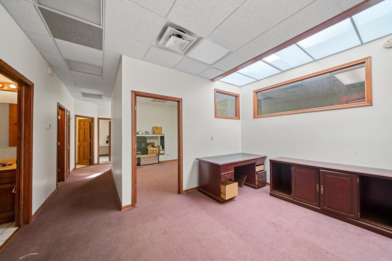 591 Burnham Avenue Property Photo 5