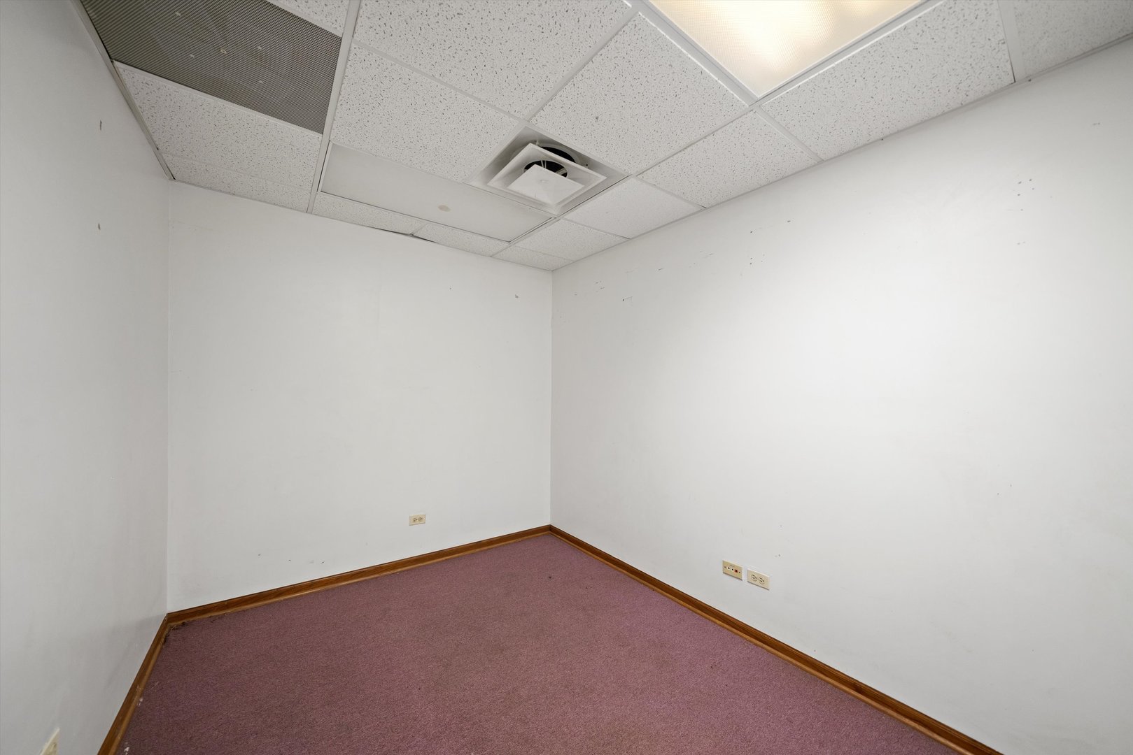 591 Burnham Avenue Property Photo 16