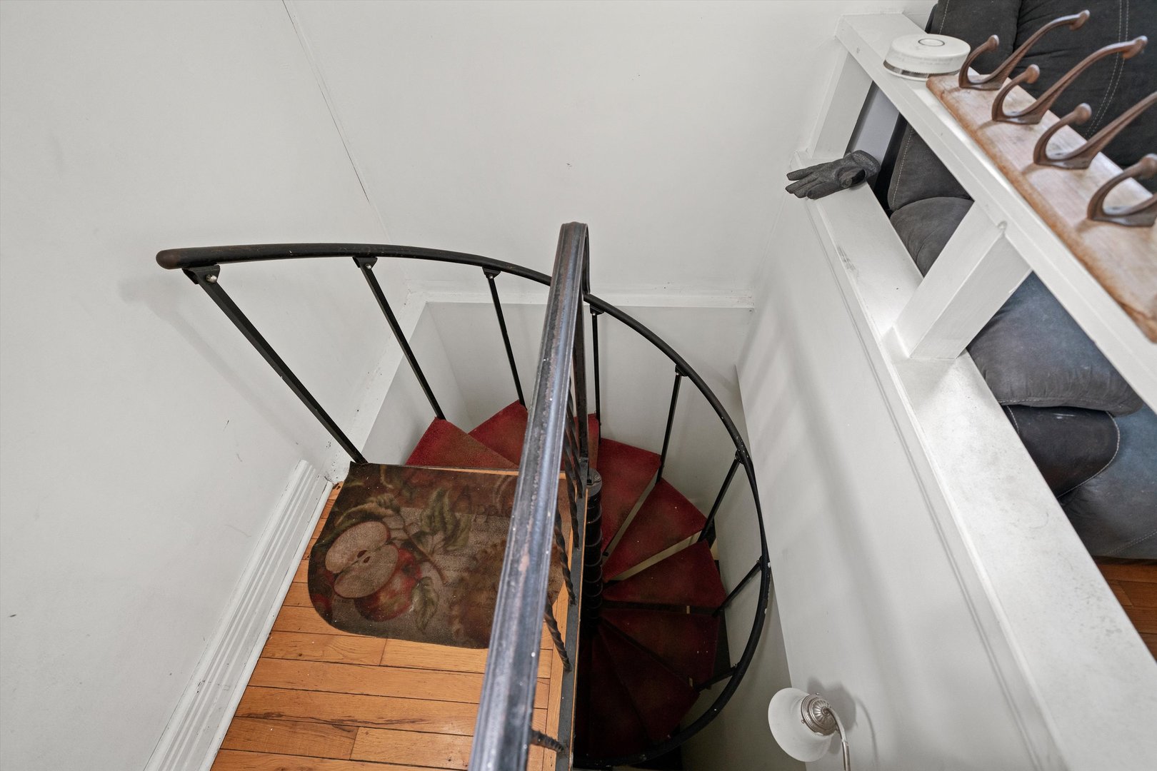 591 Burnham Avenue Property Photo 26