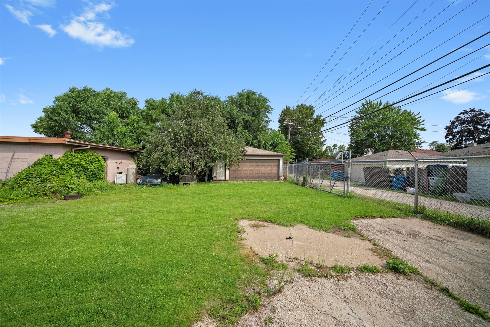 591 Burnham Avenue Property Photo 38