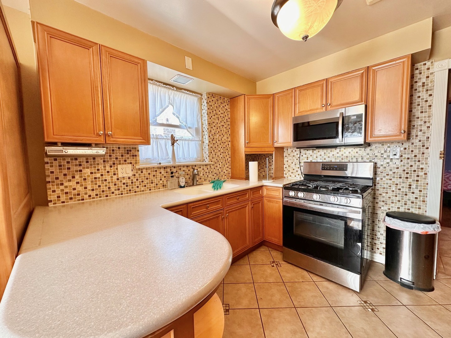 4131 W 81st Place Property Photo 8