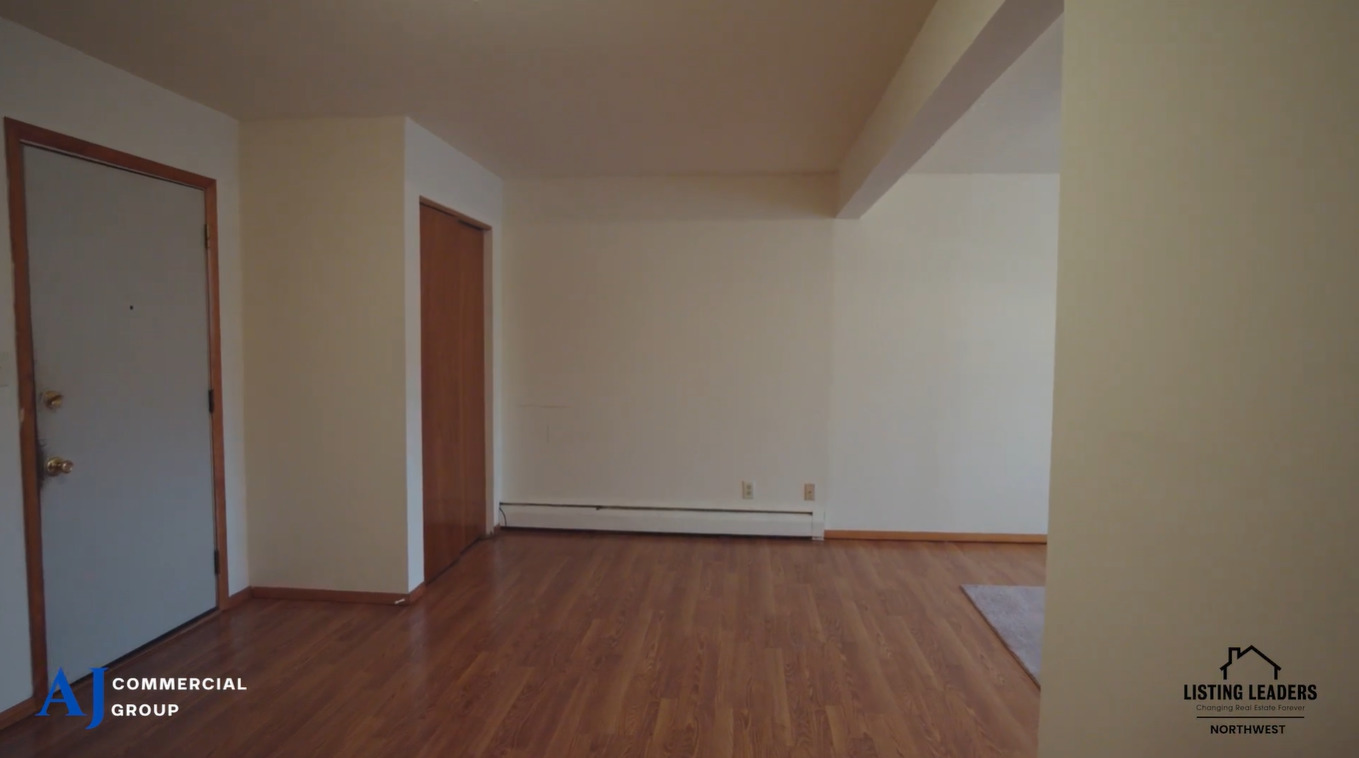 802-810-820 Kimberly Drive Property Photo 10