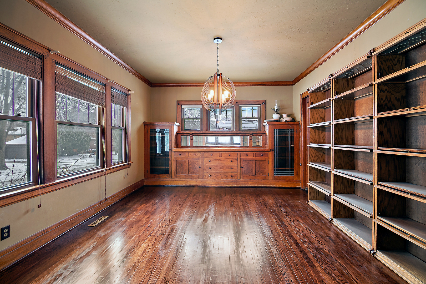 997 S Evergreen Avenue Property Photo 6