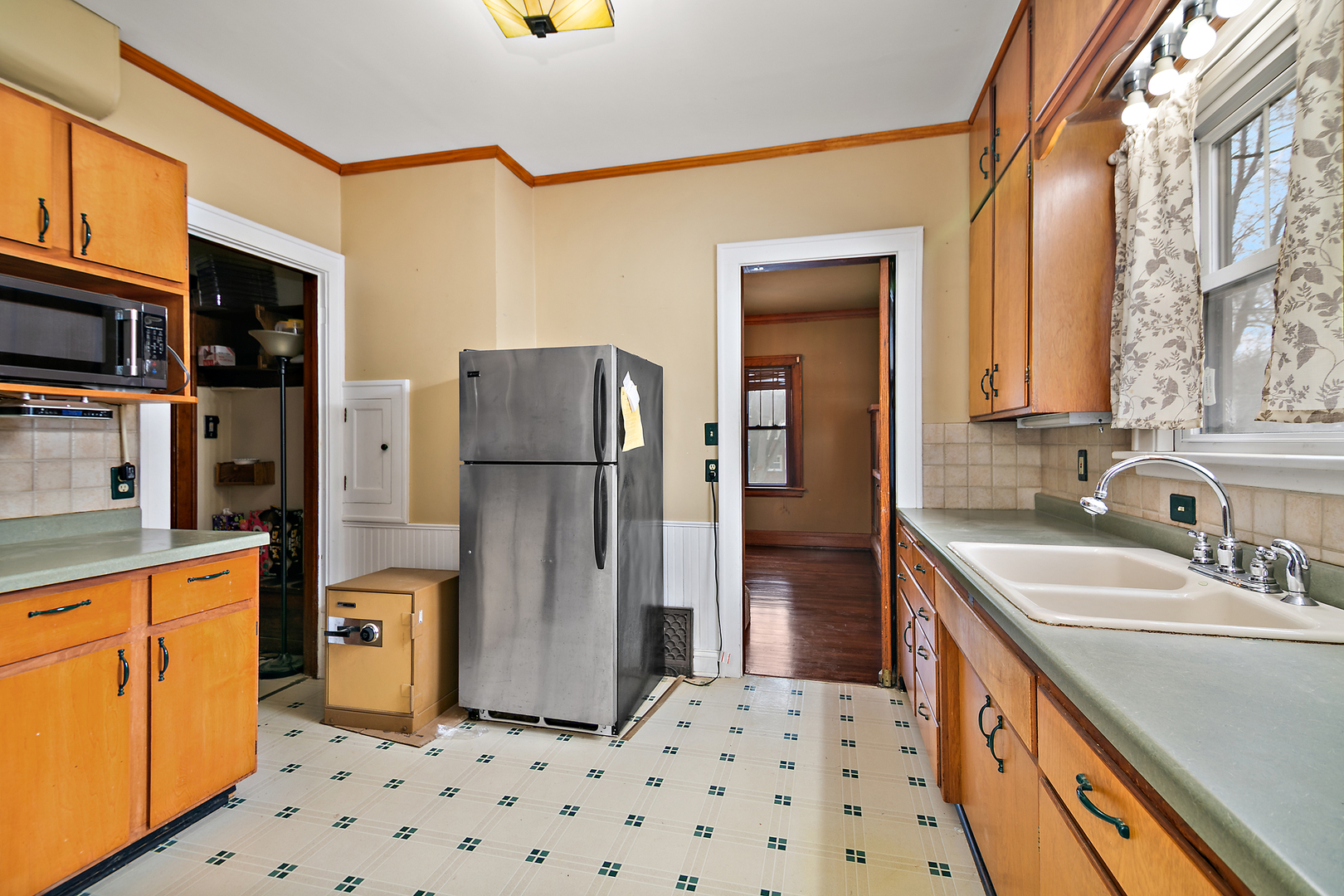 997 S Evergreen Avenue Property Photo 9