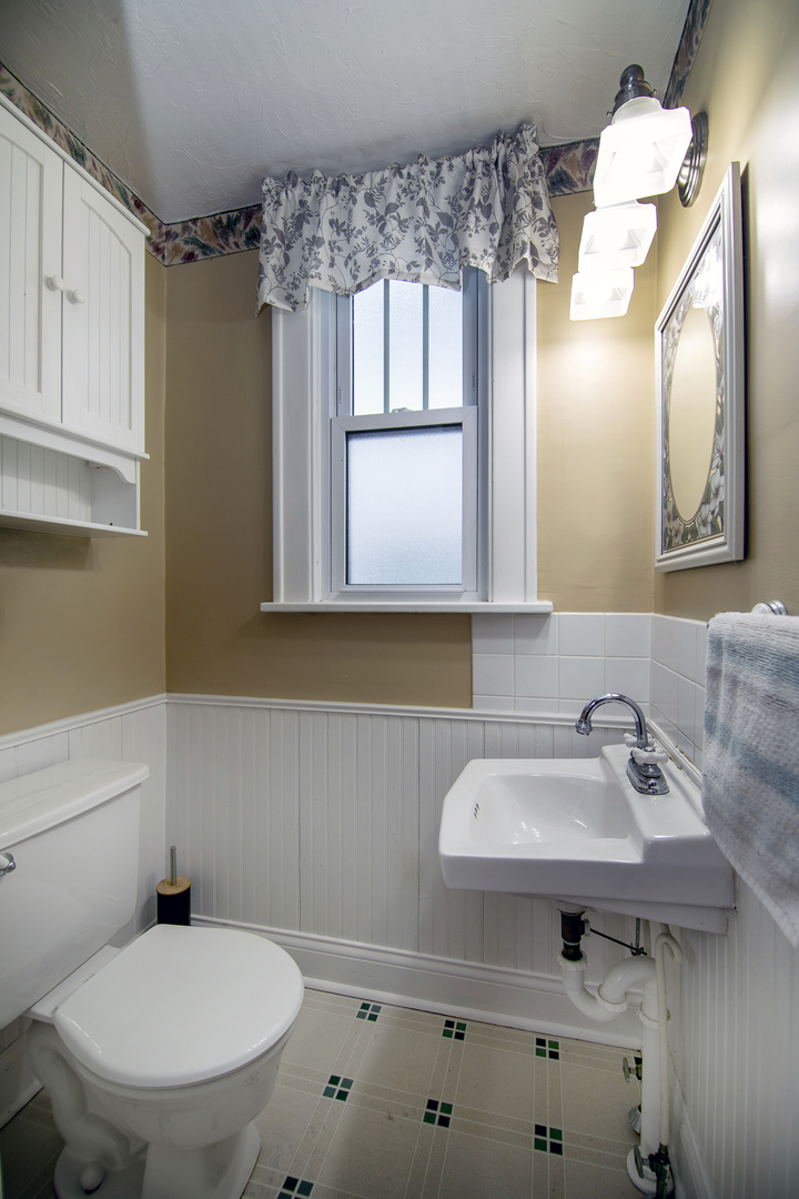 997 S Evergreen Avenue Property Photo 12