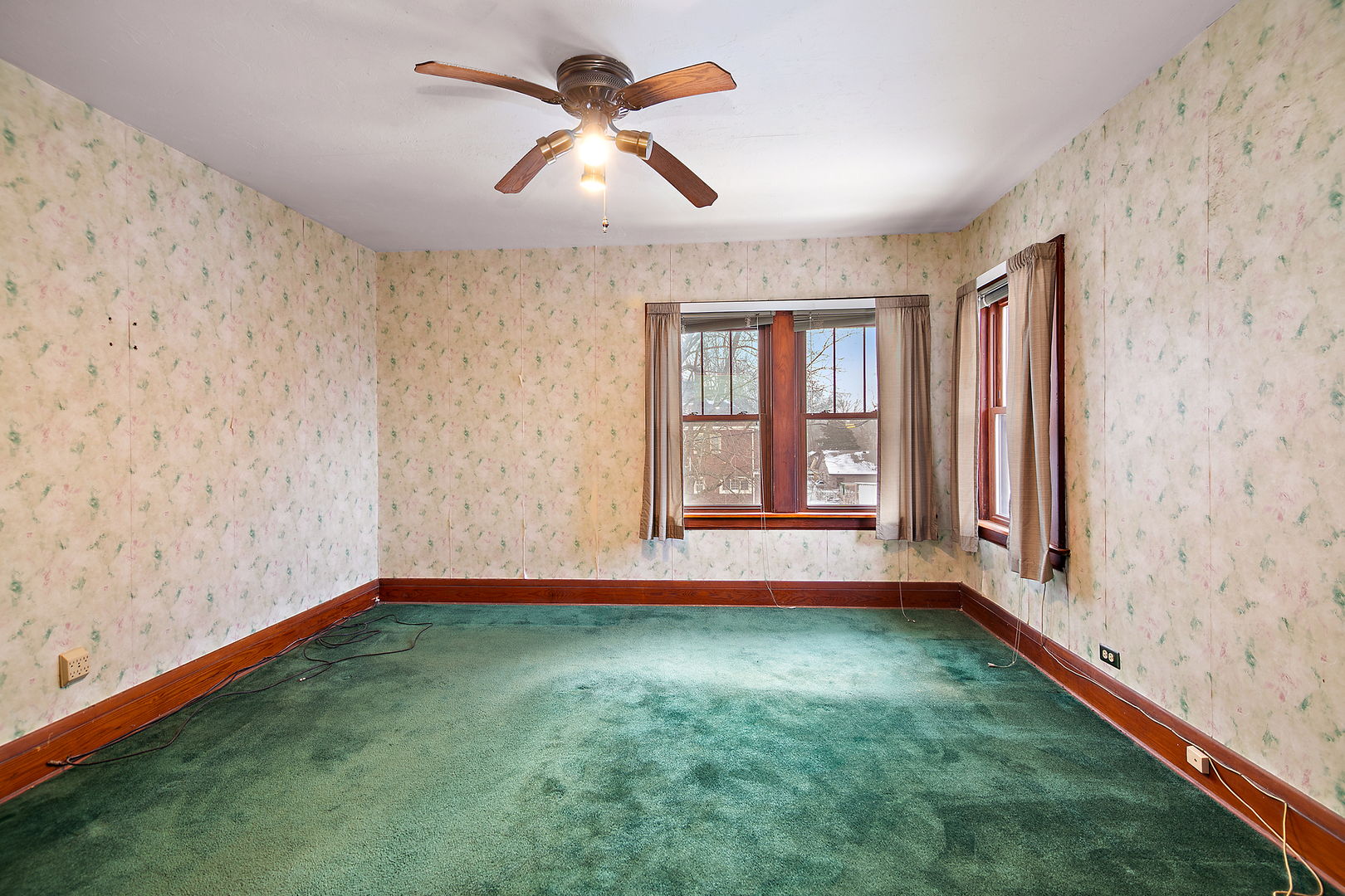 997 S Evergreen Avenue Property Photo 20