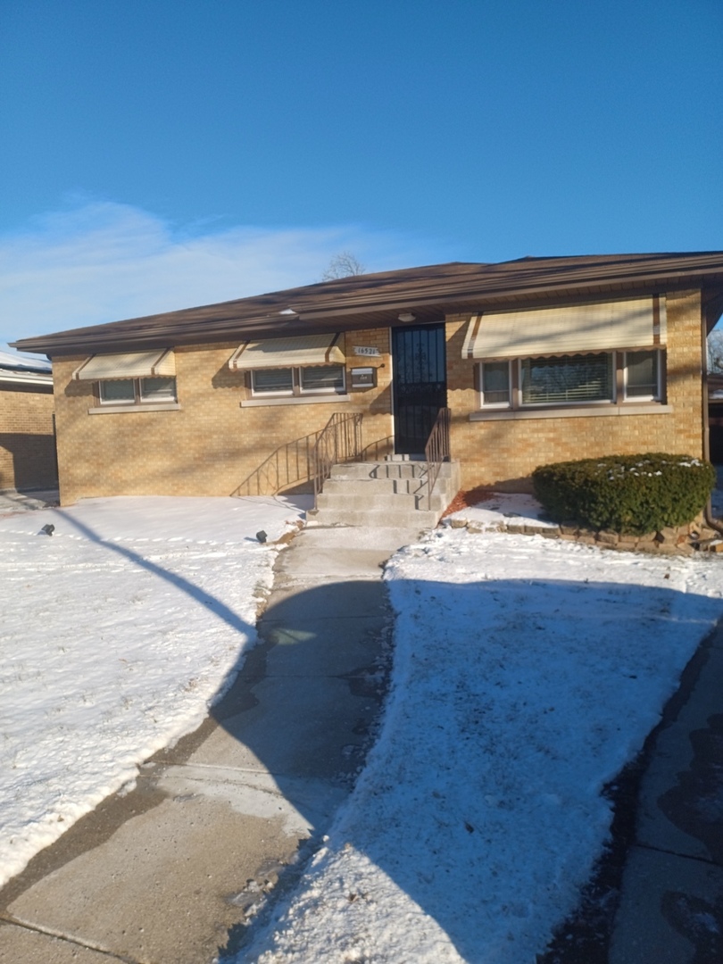 16521 Evans Avenue Property Photo 1