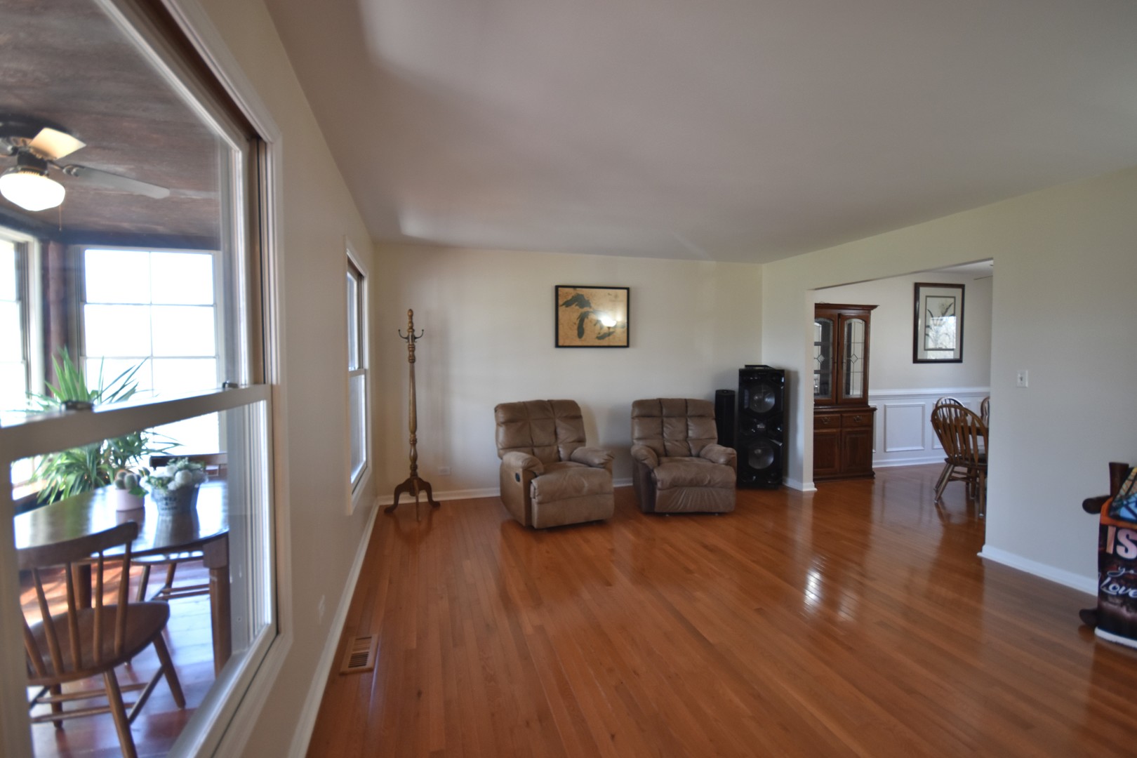 6n264 Weber Drive Property Photo 6