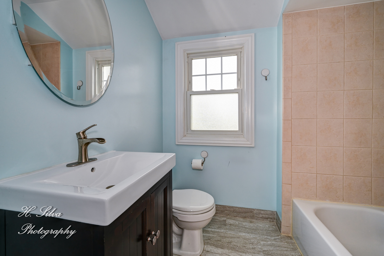 2628 Willow Street Property Photo 7