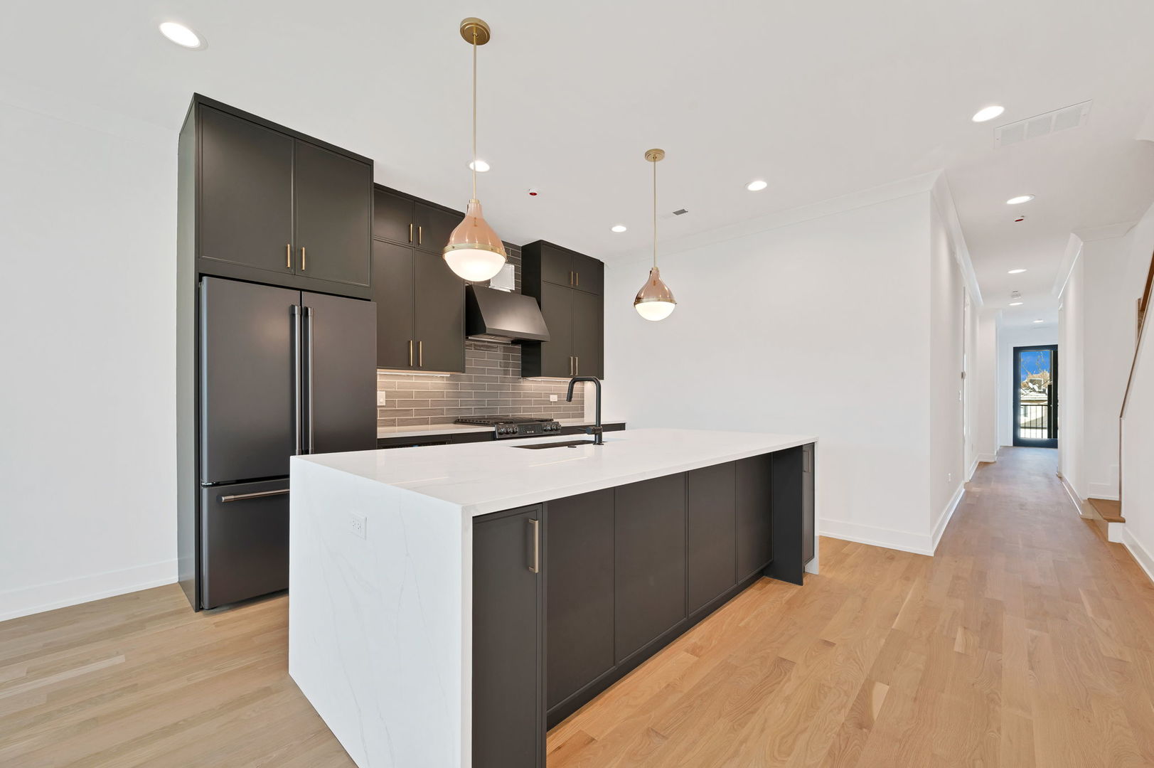 1404 W George Street Ph Property Photo 6