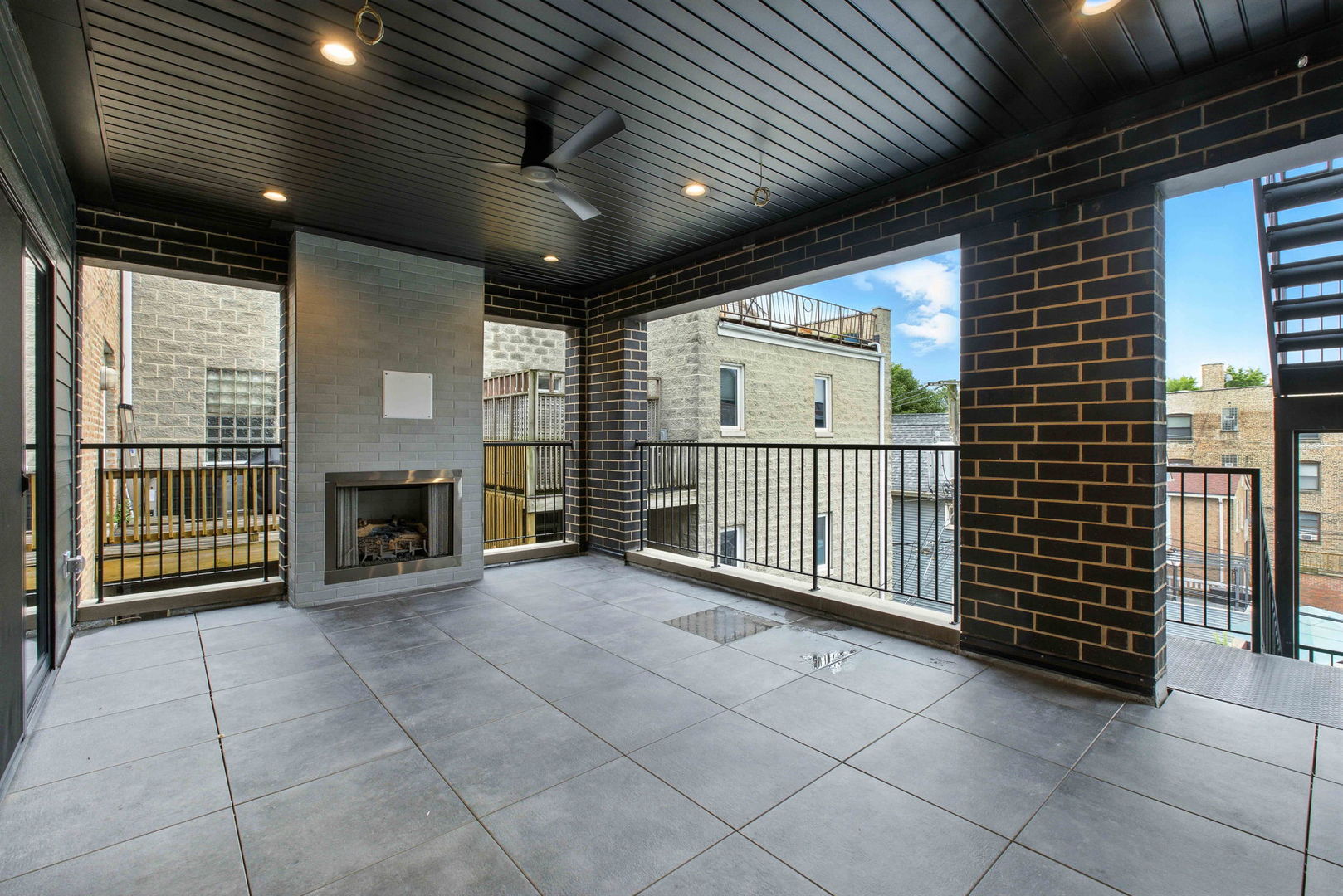 1404 W George Street Ph Property Photo 8