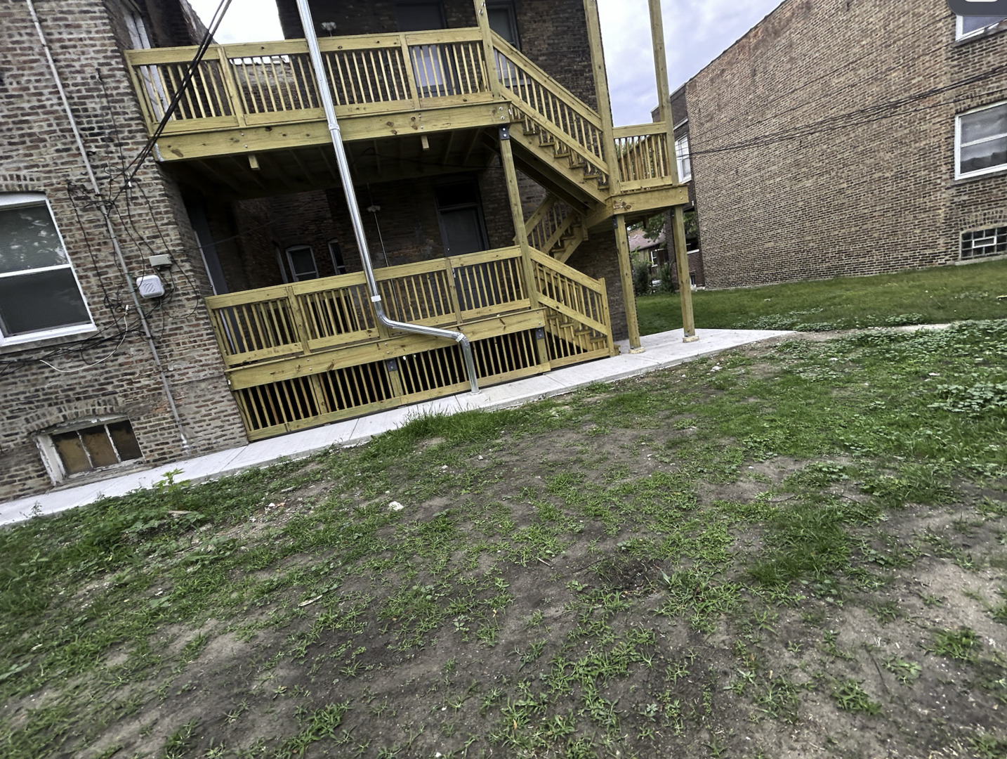 7459 S Champlain Avenue Property Photo 13