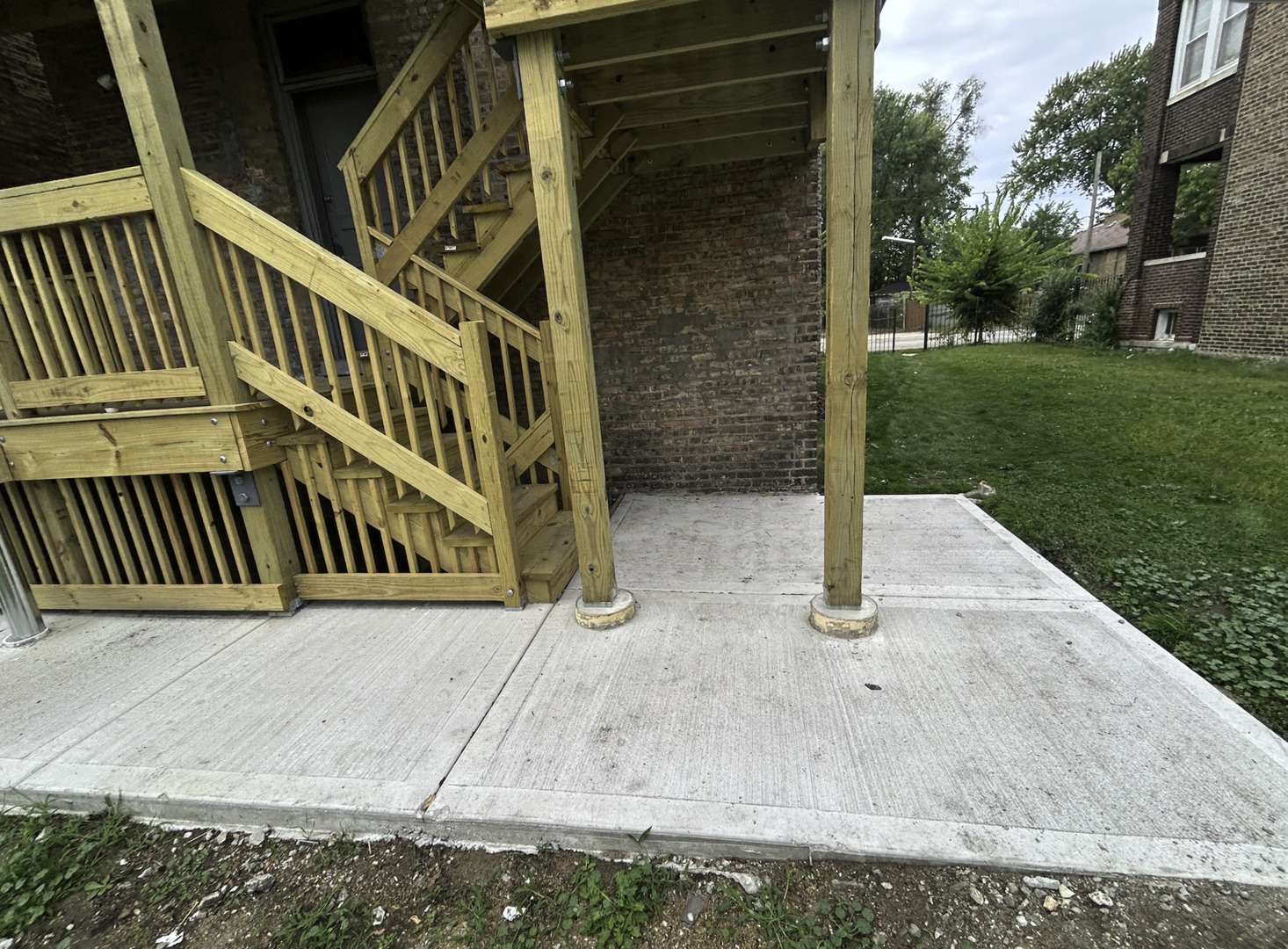 7459 S Champlain Avenue Property Photo 14