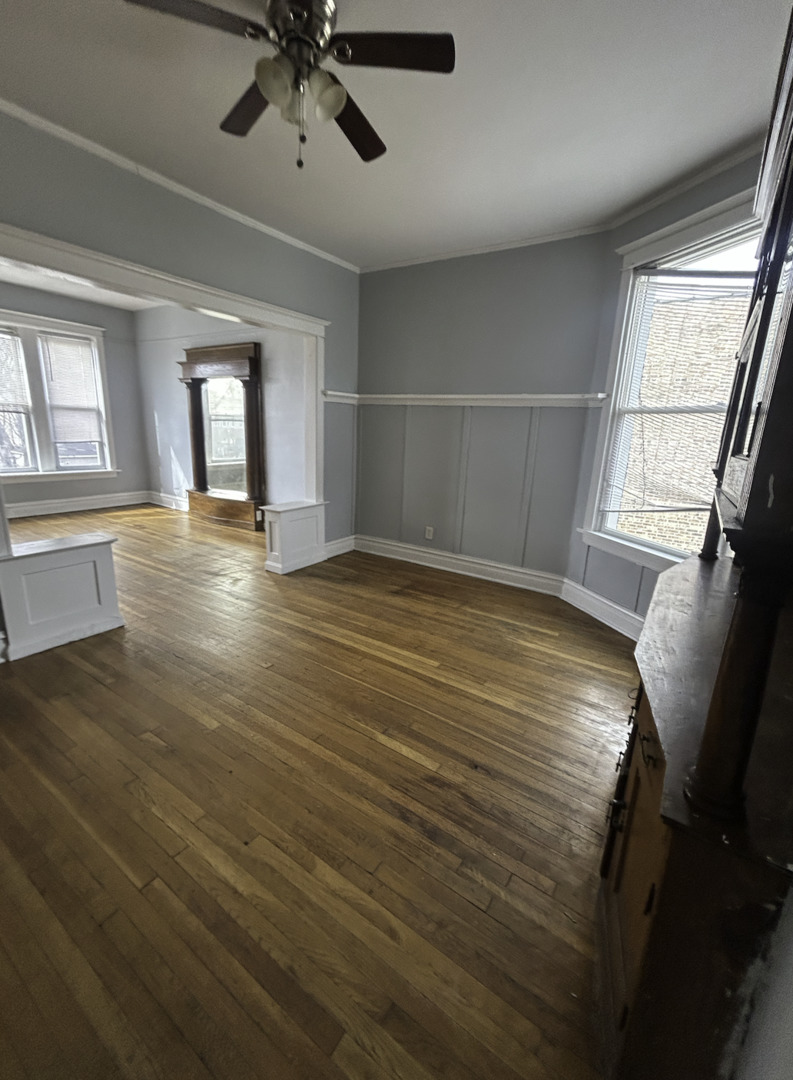 7459 S Champlain Avenue Property Photo 17