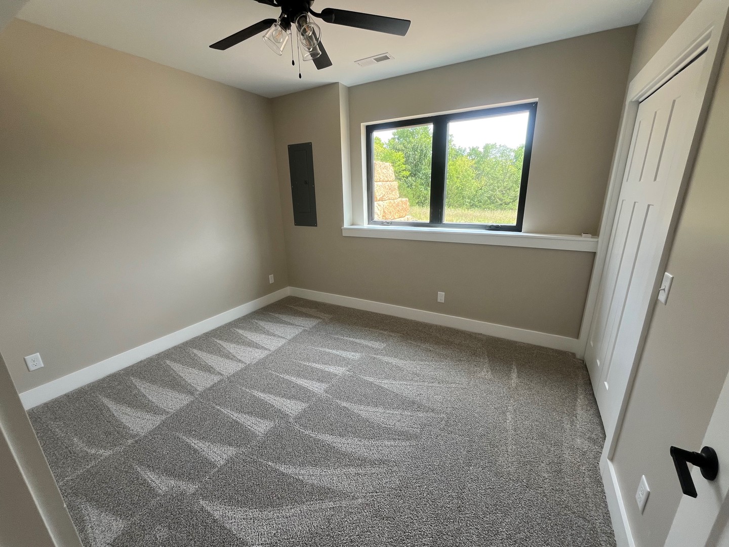3 Harvest Lane Property Photo 19