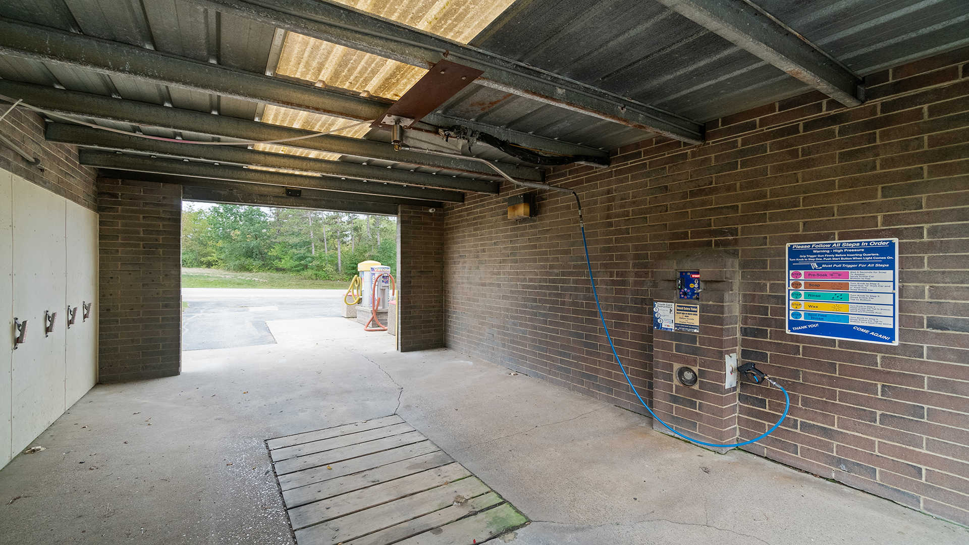 500 E Washington Street Property Photo 4