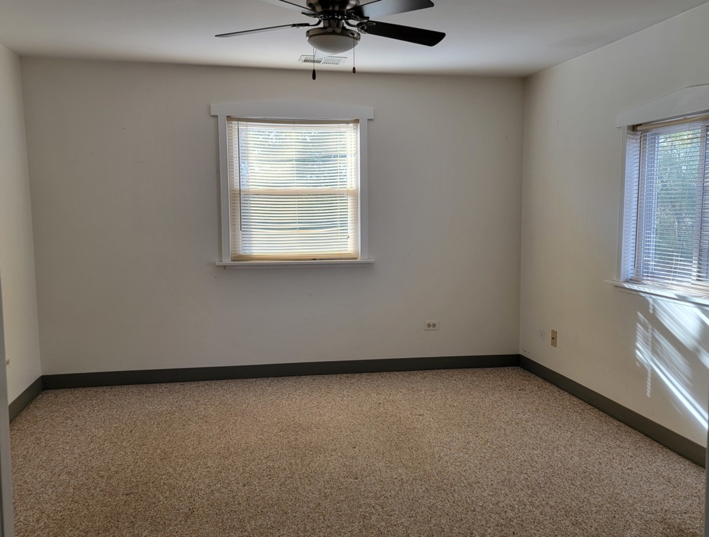 8621 Us Highway 12 Highway Property Photo 18