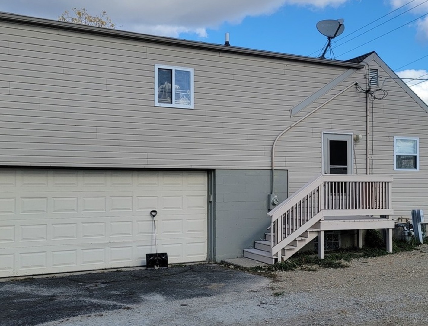 8621 Us Highway 12 Highway Property Photo 29