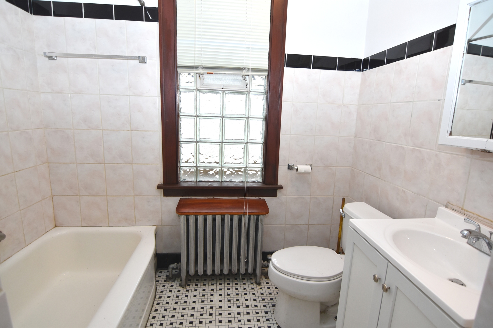 141 W 124th Street Property Photo 11