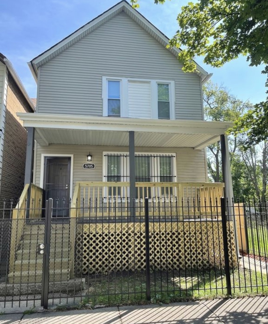 5705 S May Street Property Photo 1