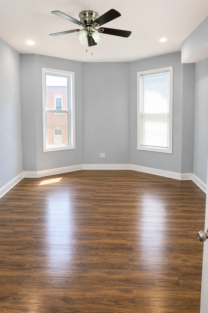 5705 S May Street Property Photo 5