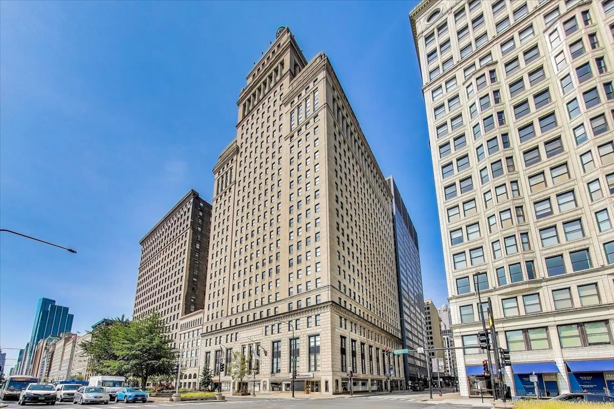 310 S Michigan Avenue 1500 Property Photo 1