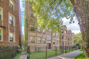 8142-8146 S Maryland Avenue Property Photo 3