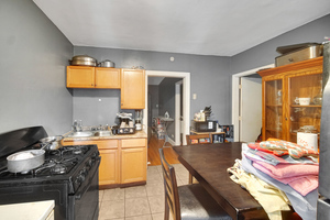 8142-8146 S Maryland Avenue Property Photo 10