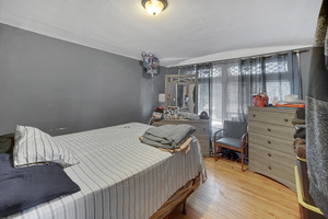 8142-8146 S Maryland Avenue Property Photo 13