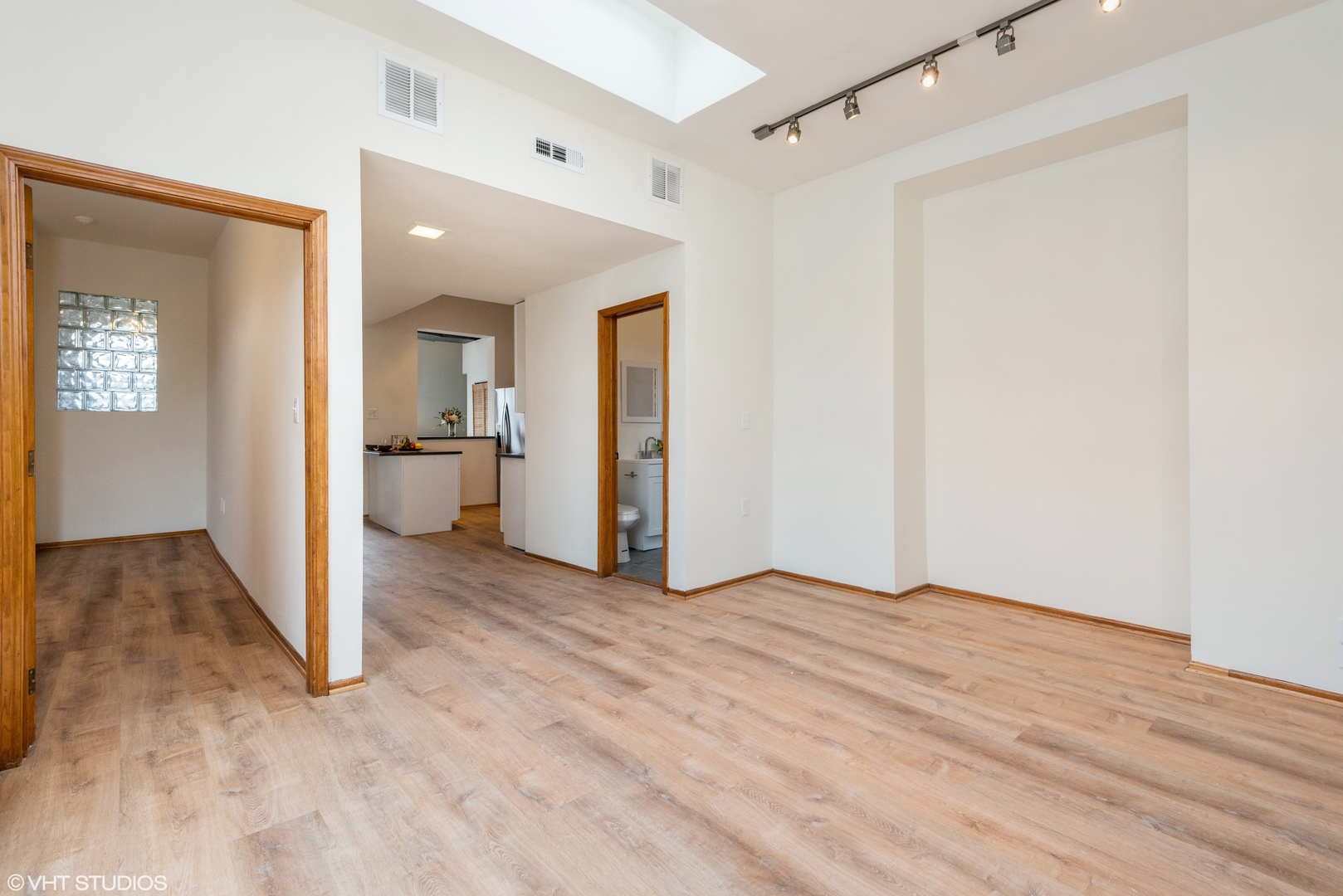3542 N Halsted Street Property Photo 14